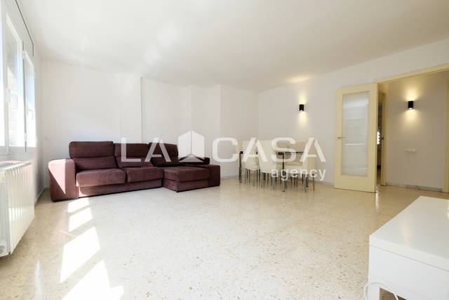 Piso en Venta en La Guineueta