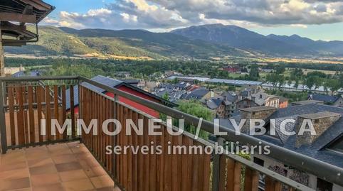 Foto 2 de Casa adosada en venda a Calle Rabal de las Monjas, Puigcerdà, Girona