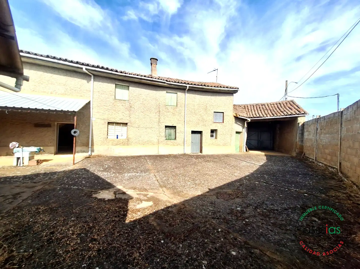 Vista exterior de Casa adosada en venta en Sahagún con Jardín privado