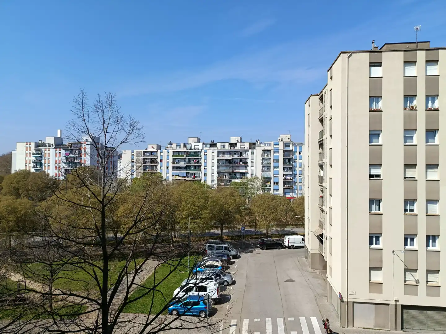 Vista exterior de Piso en venta en Girona con Aire acondicionado, Calefacción y Jardín privado
