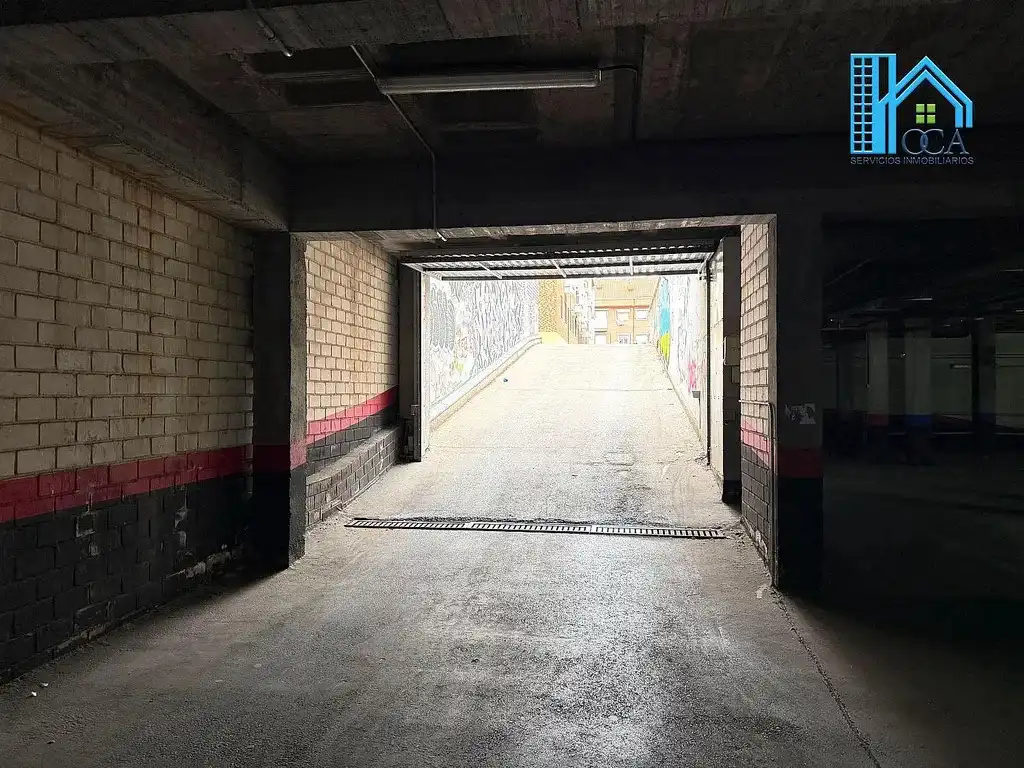 Parkplatz von Garage zum Verkauf in Carabanchel