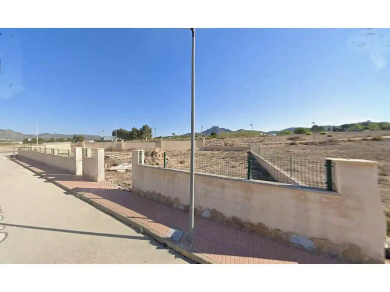 Residential land for sale in Calle SAU R2 Suelo