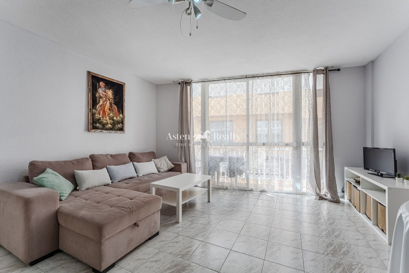 Sala d'estar de Apartament en venda en Granadilla de Abona amb Terrassa, Traster i Moblat