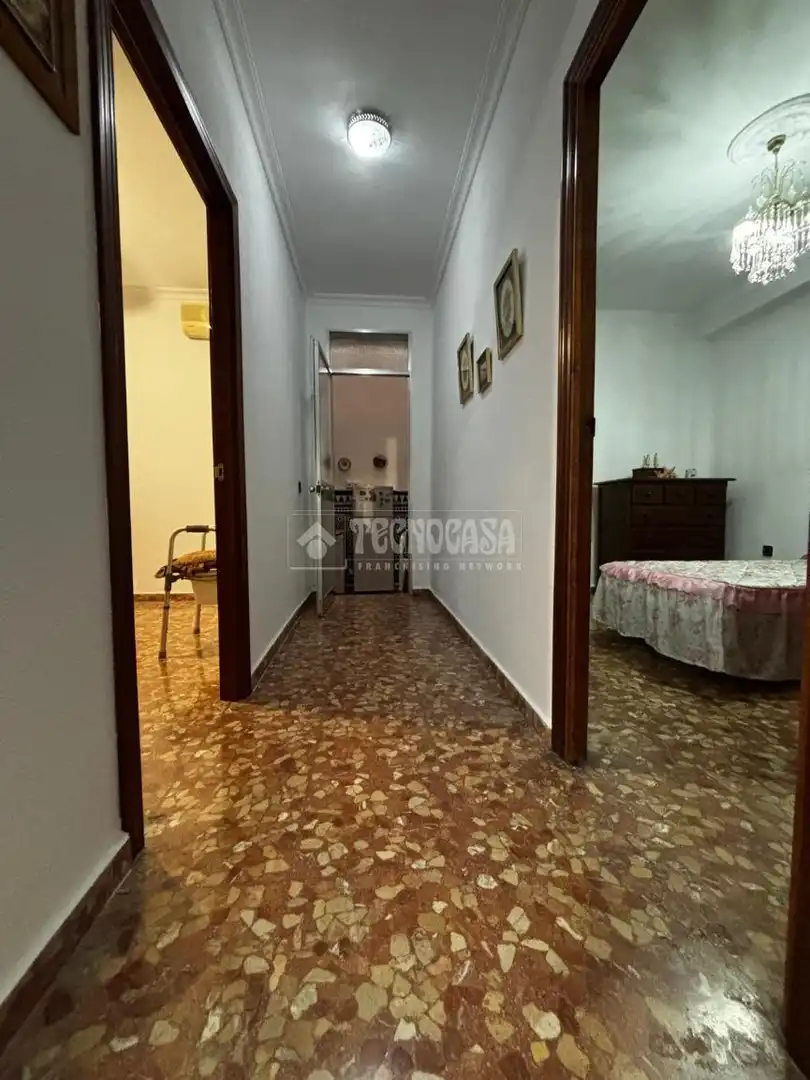Detached homes for sale in Sevilla  with Air Conditioner and Balcony