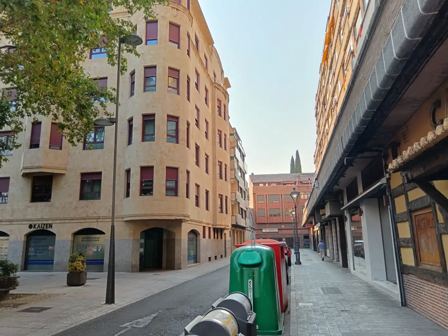 Außenansicht von Wohnung zur Miete in Valladolid mit Heizung, Parkett und Terrasse