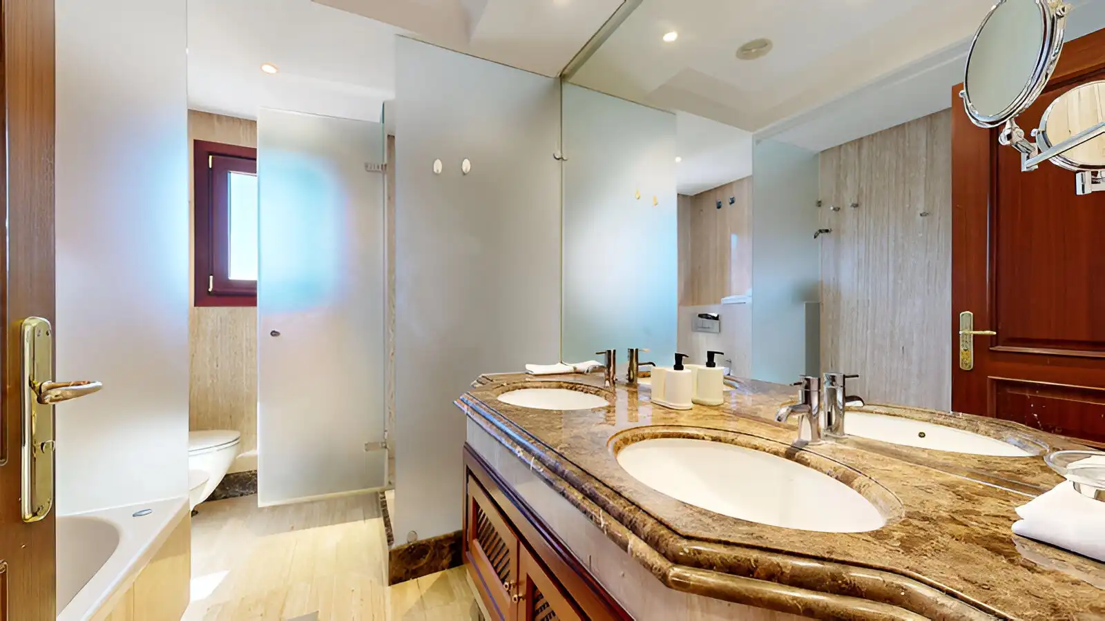 Apartament amb terrassa en venda a Estepona Pueblo, imagen 23