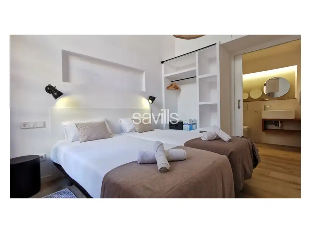 Bedroom of Houses for sale in Barcelona