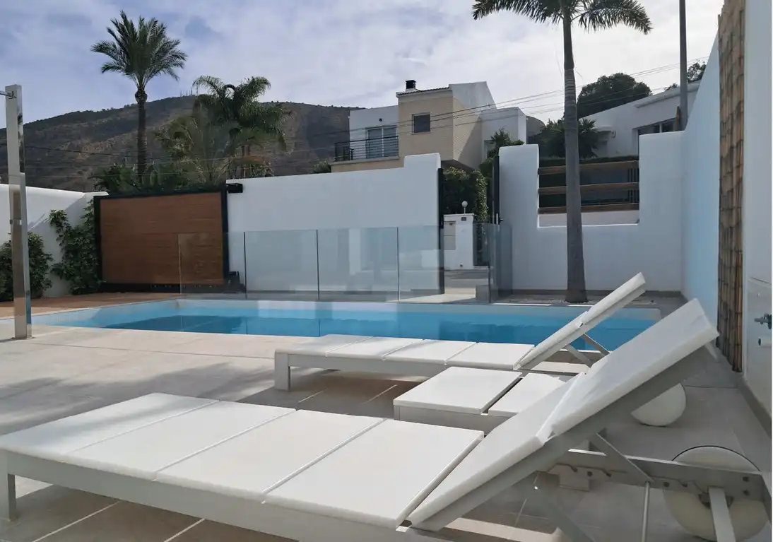 Swimming pool of Houses for sale in L'Alfàs del Pi  with Private garden, Terrace and Swimming Pool