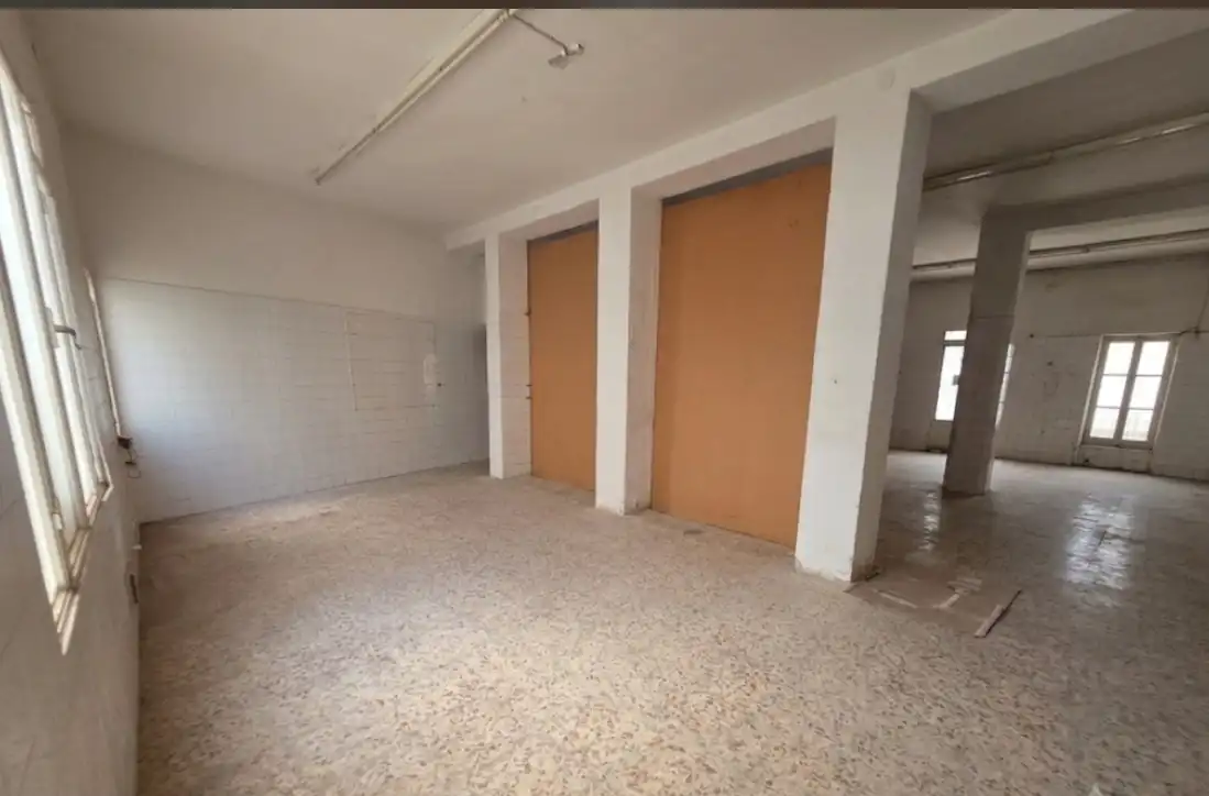 Gemischtgenutztes Gebäude zum Verkauf in Parque de la Constitución 5a, imagen 4