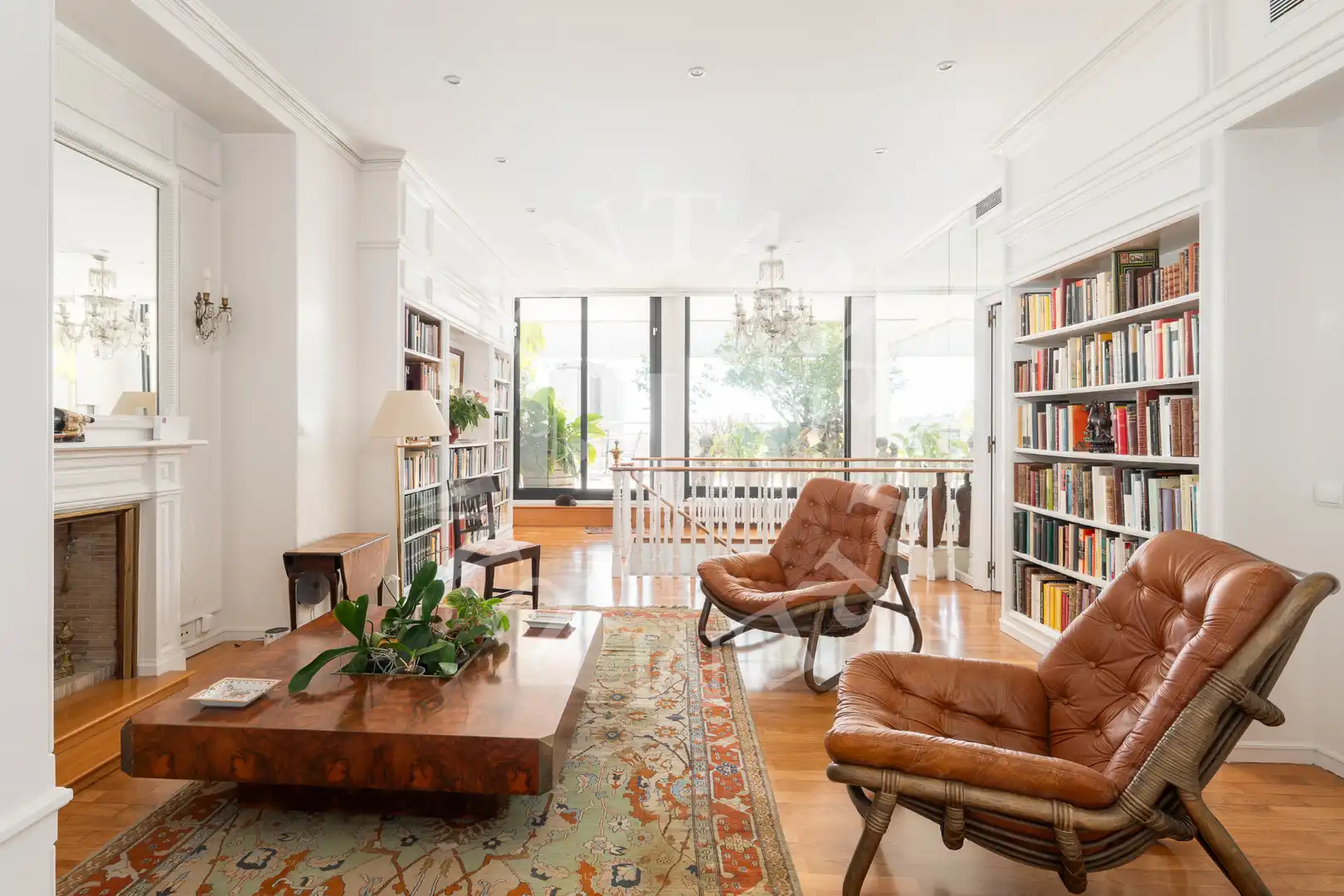 Sala de estar de Ático en venta en Barcelona con Aire acondicionado, Calefacción y Parquet