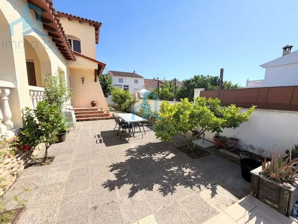 Terrace of Detached homes for sale in Creixell
