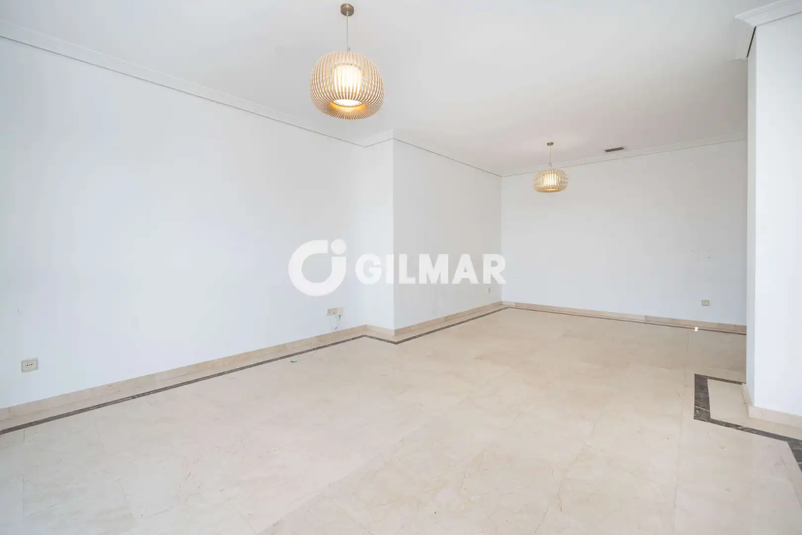 Dining room of Flat for sale in Madrid  with Heating, Private garden and Storage room