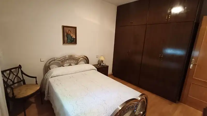 Dormitori de Edifici en venda en Madrid