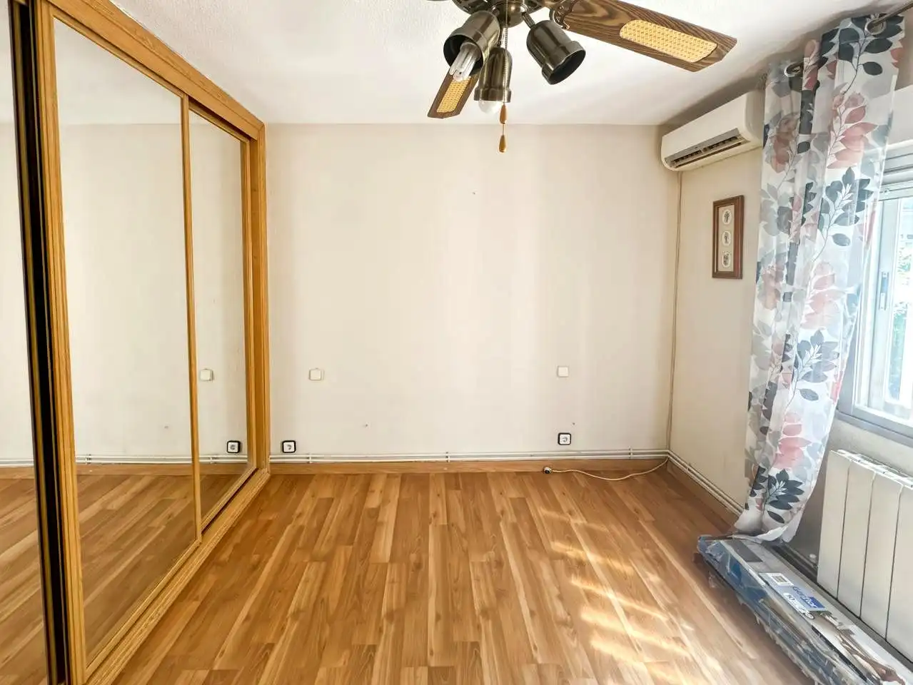Flat for sale in Miralparque, Centro