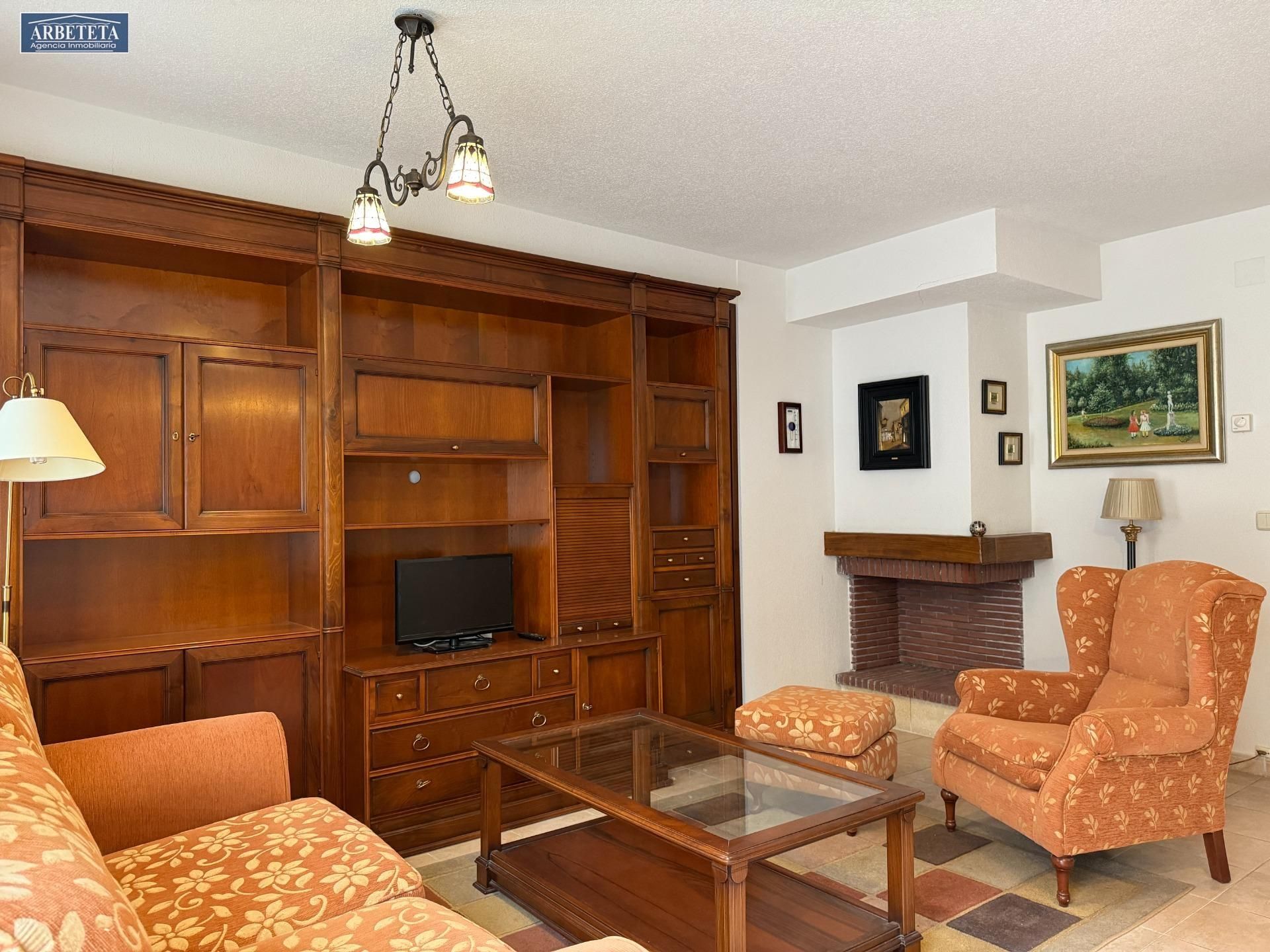 Living room of Single-family semi-detached for sale in Guadalajara Capital  with Heating, Terrace and Community pool