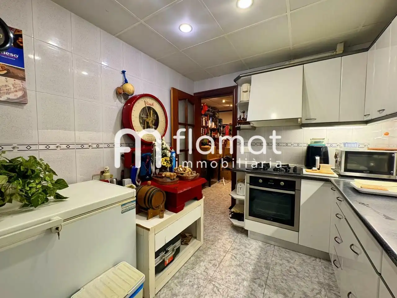 Küche von Maisonette zum Verkauf in Barcelona mit Klimaanlage und Terrasse