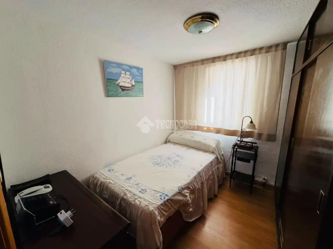 Habitación de Piso en venta en Madrid con Aire acondicionado