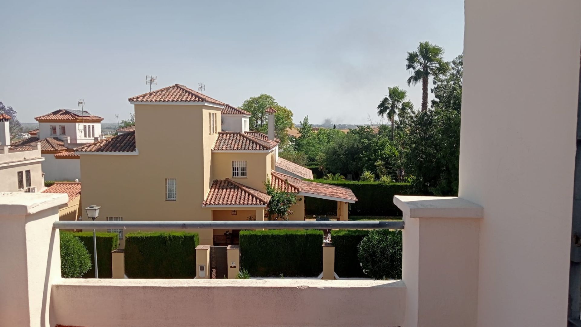 House or chalet to rent in Simon Verde