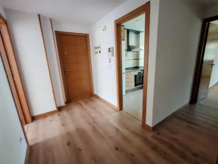 Flat with lift for sale in COCHON (DO), imagen 5