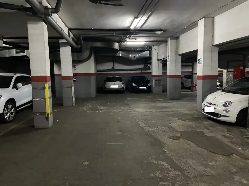 Einzelparkplatz zum Verkauf in Jaume Canalies i Amat, imagen 4