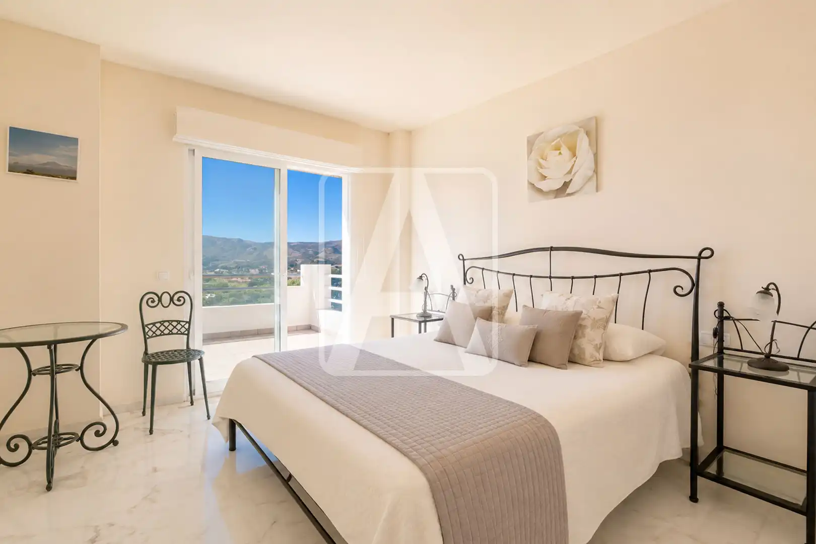 Bedroom of Houses for sale in Calpe / Calp  with Air Conditioner, Heating and Private garden