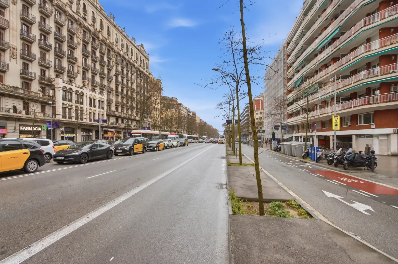 Vista exterior de Ático en venta en Barcelona con Calefacción, Terraza y Domótica