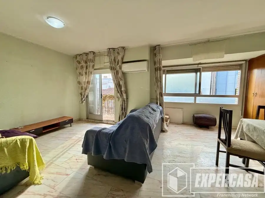 Sala de estar de Piso en venta en Llíria con Aire acondicionado, Calefacción y Trastero