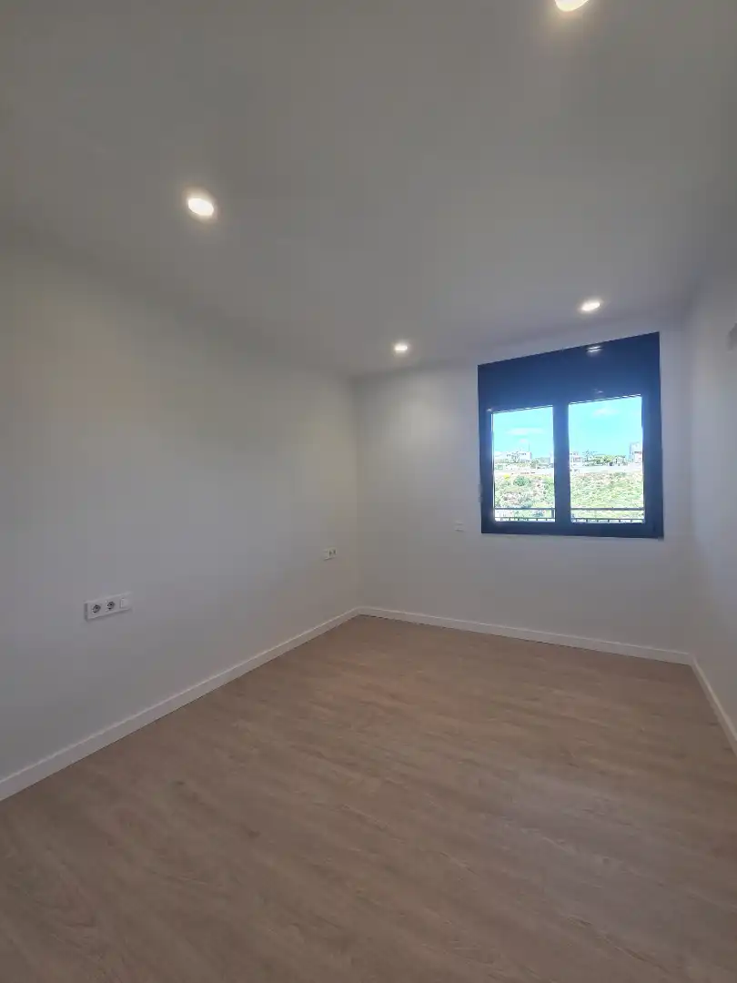 Dormitori de Casa o xalet en venda en Torrelles de Llobregat amb Aire condicionat, Calefacció i Jardí privat