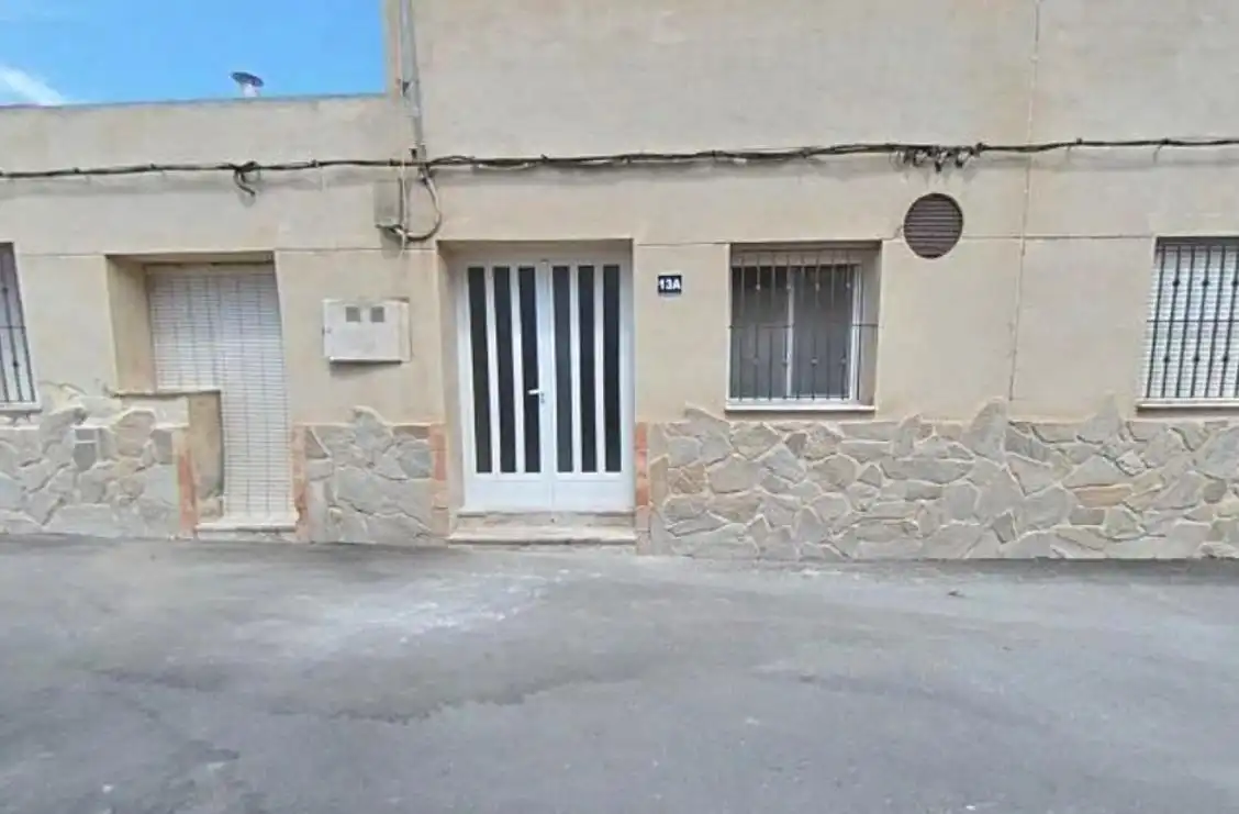 Vista exterior de Pis en venda en Orihuela