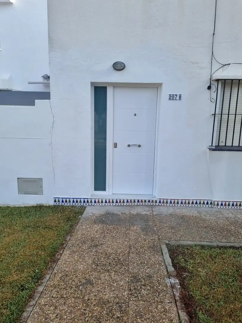 Exterior view of Apartments for rent in Chiclana de la Frontera  with Furnished, Oven and Washing machine