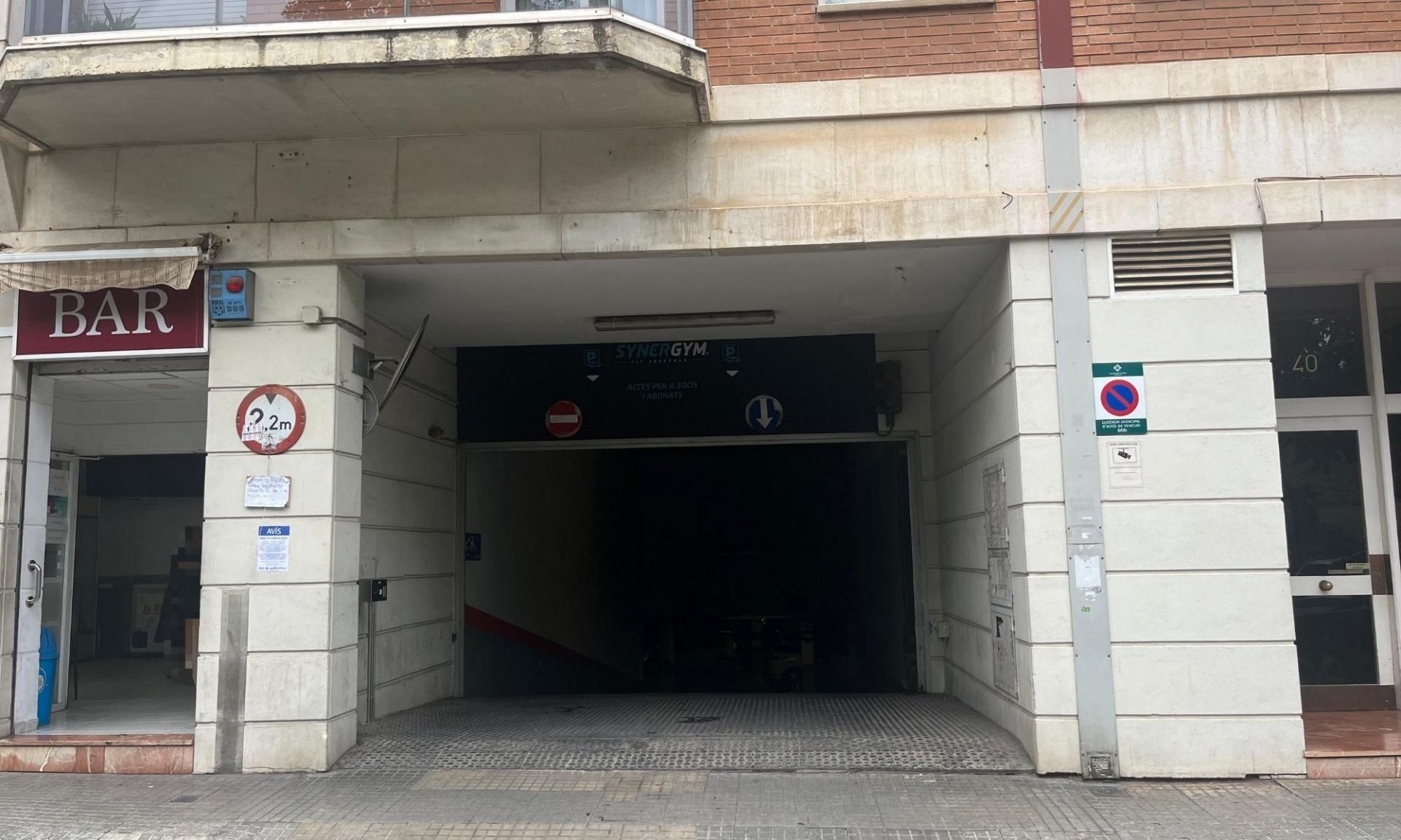 Aparcament de Garatge en venda en Reus