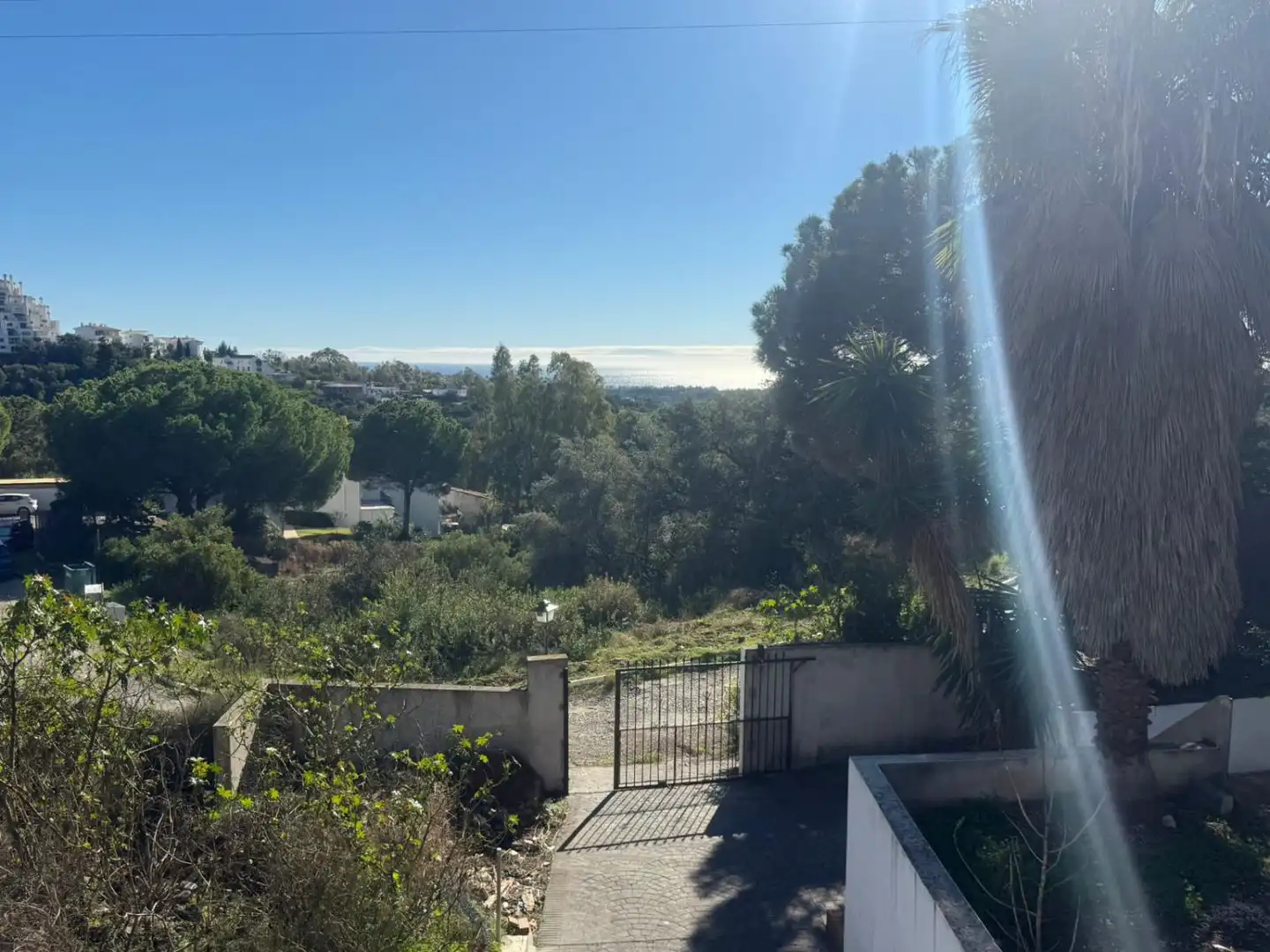 Vista exterior de Casa o chalet en venta en Estepona con Calefacción, Jardín privado y Terraza