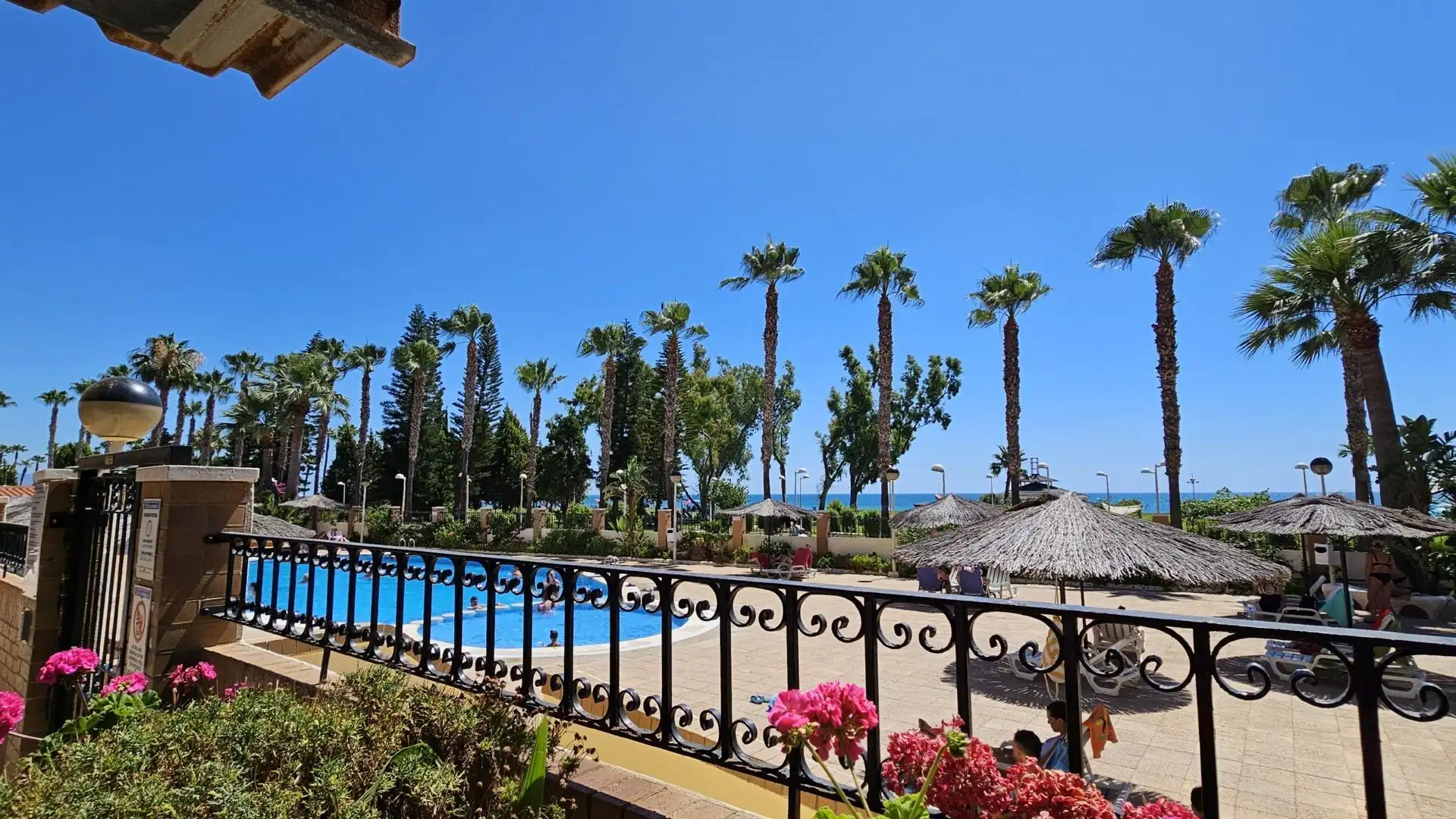 Piscina de Apartamento en venta en Oropesa del Mar / Orpesa con Aire acondicionado, Calefacción y Terraza