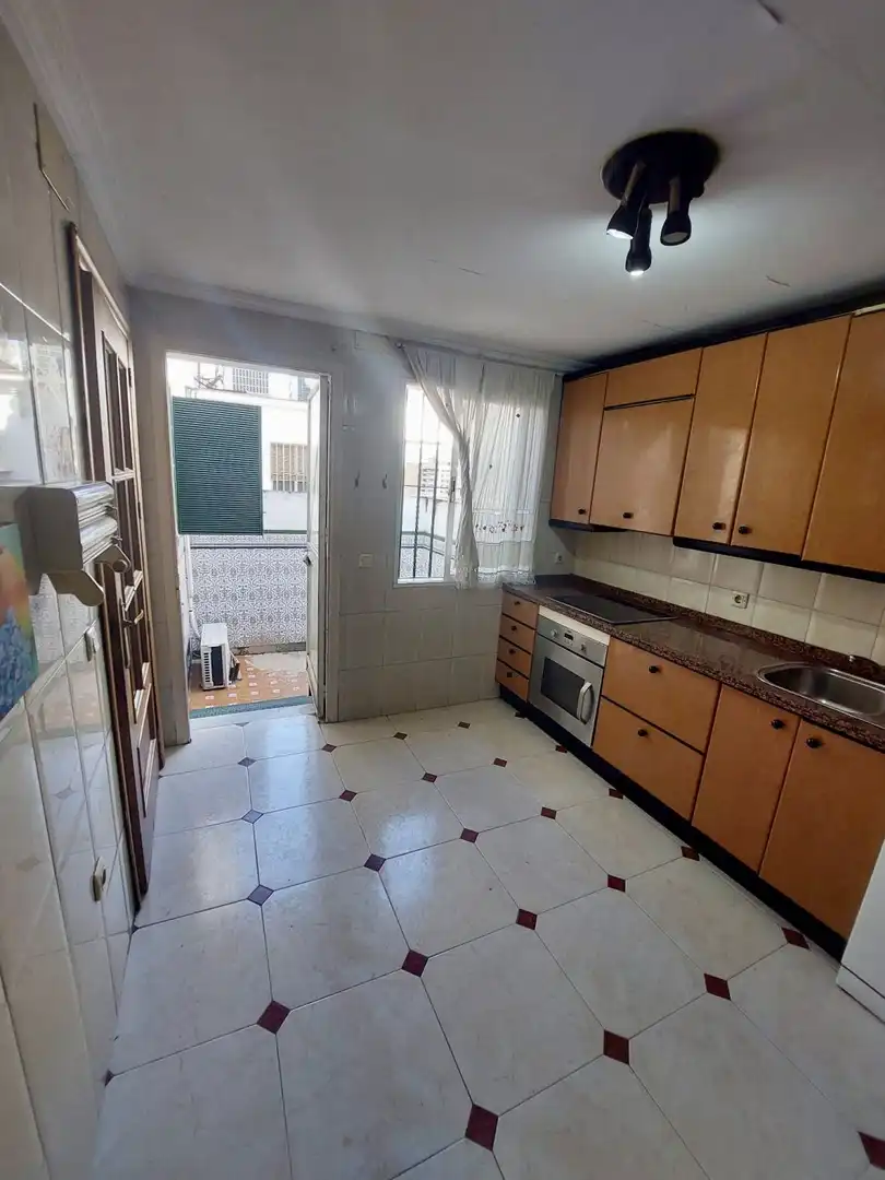 Kitchen of Houses for sale in Sevilla  with Air Conditioner, Terrace and Storage room