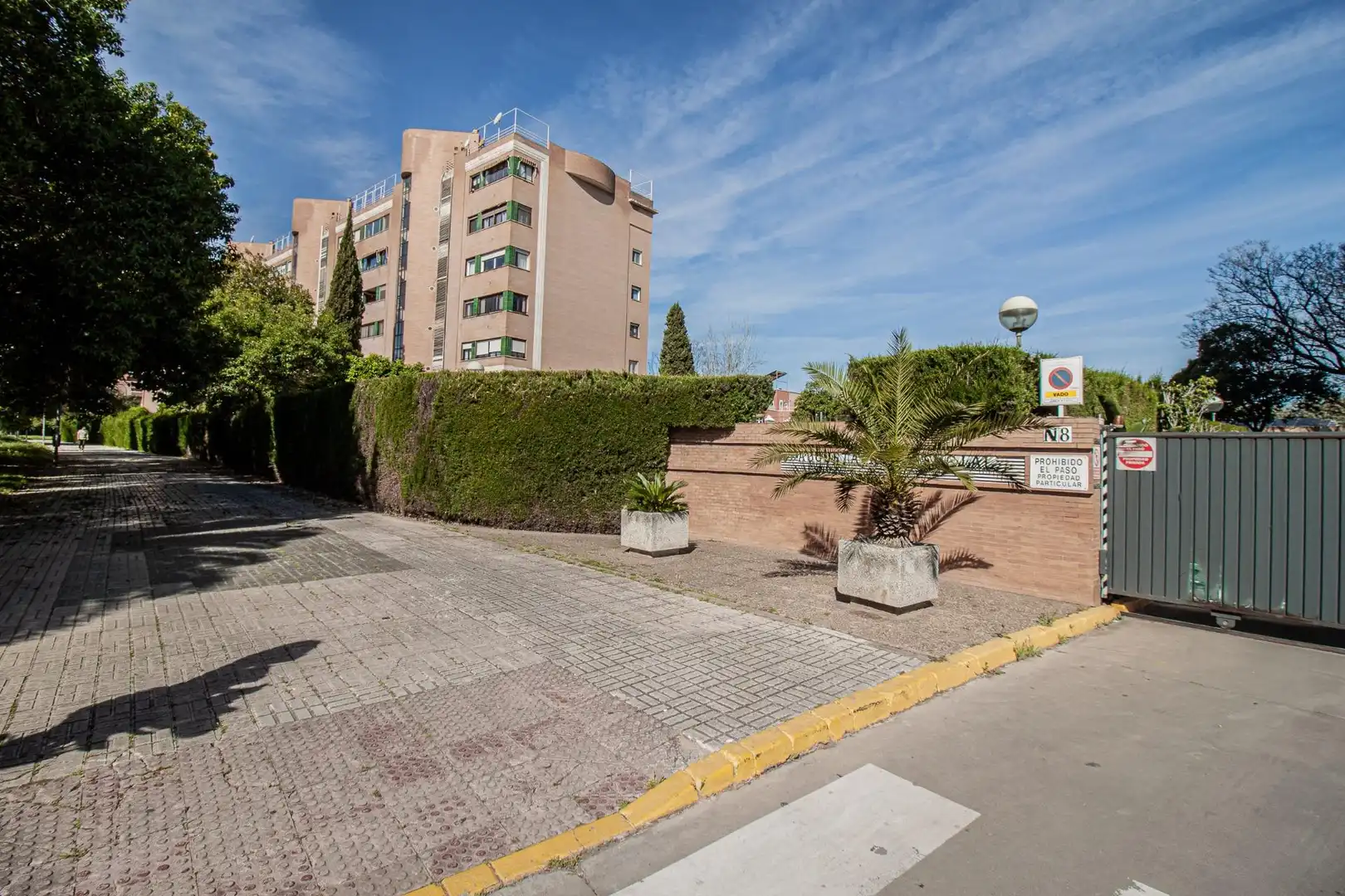 Parking of Flat for sale in Sevilla  with Air Conditioner, Heating and Community pool