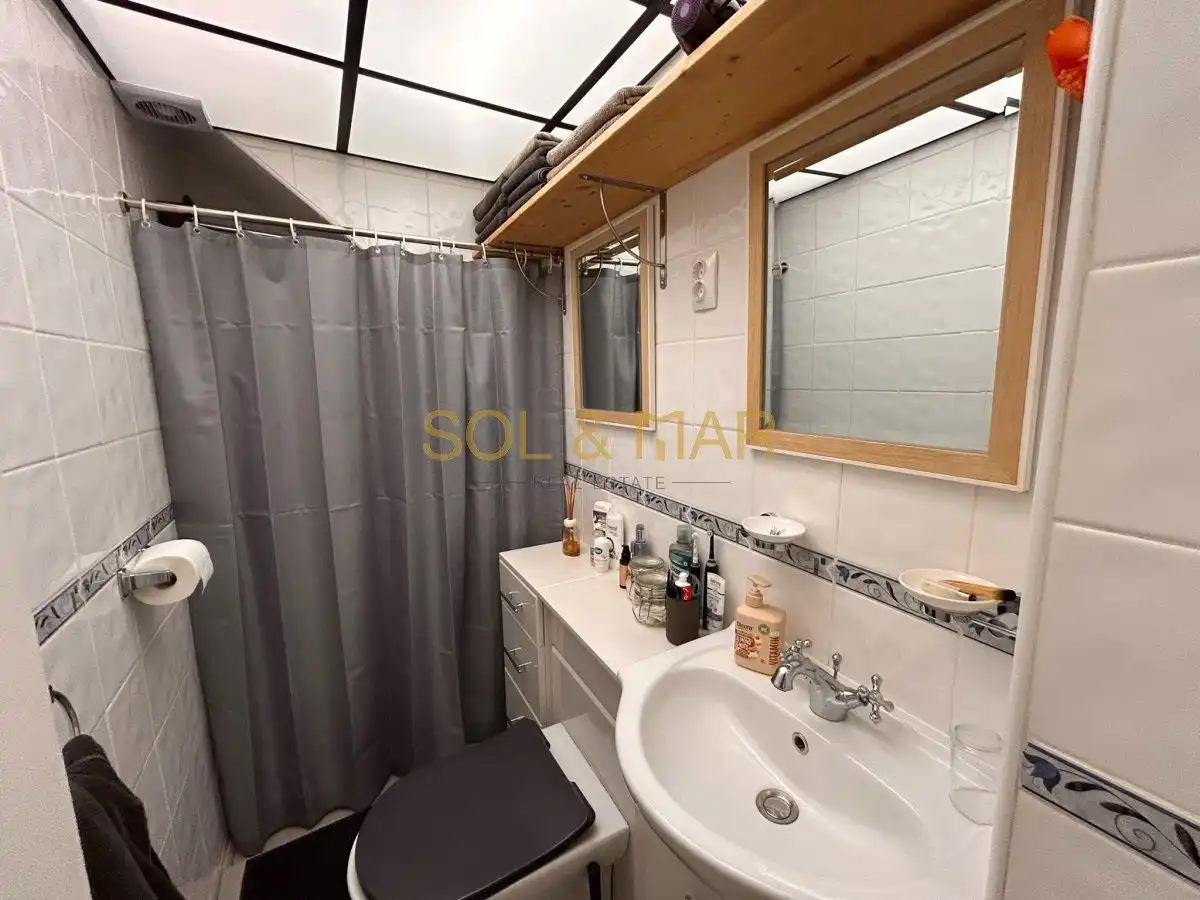 Bany de Casa o xalet en venda en Torremolinos amb Aire condicionat, Calefacció i Parquet