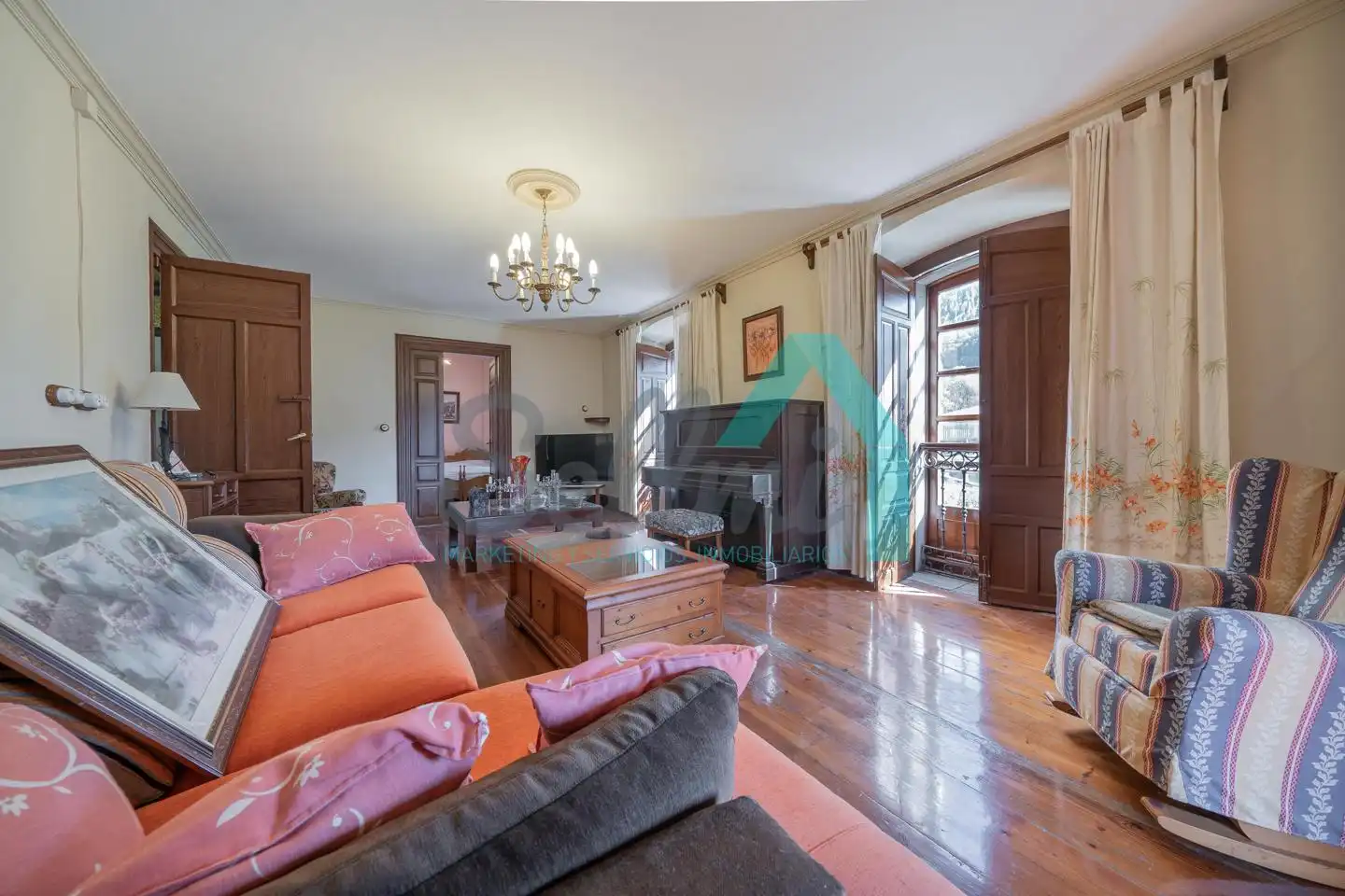 Living room of Houses for sale in Pravia  with Heating, Private garden and Parquet flooring