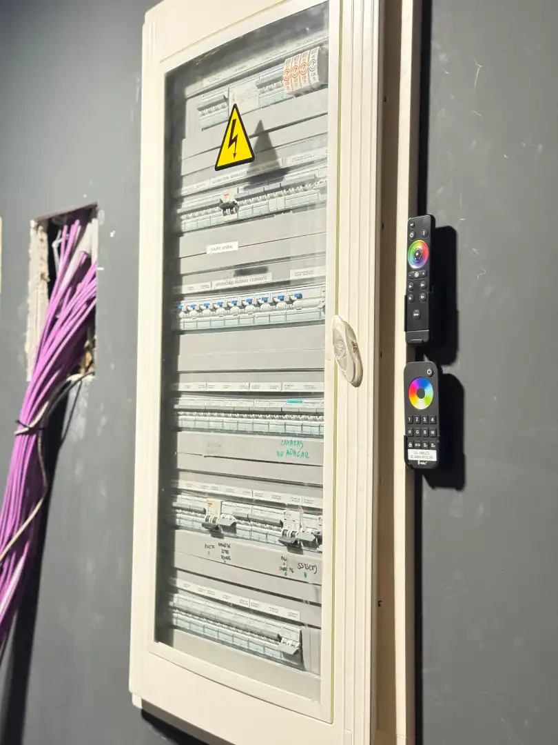 Außenansicht von Geschaftsraum zur Miete in Castrillón mit Internet