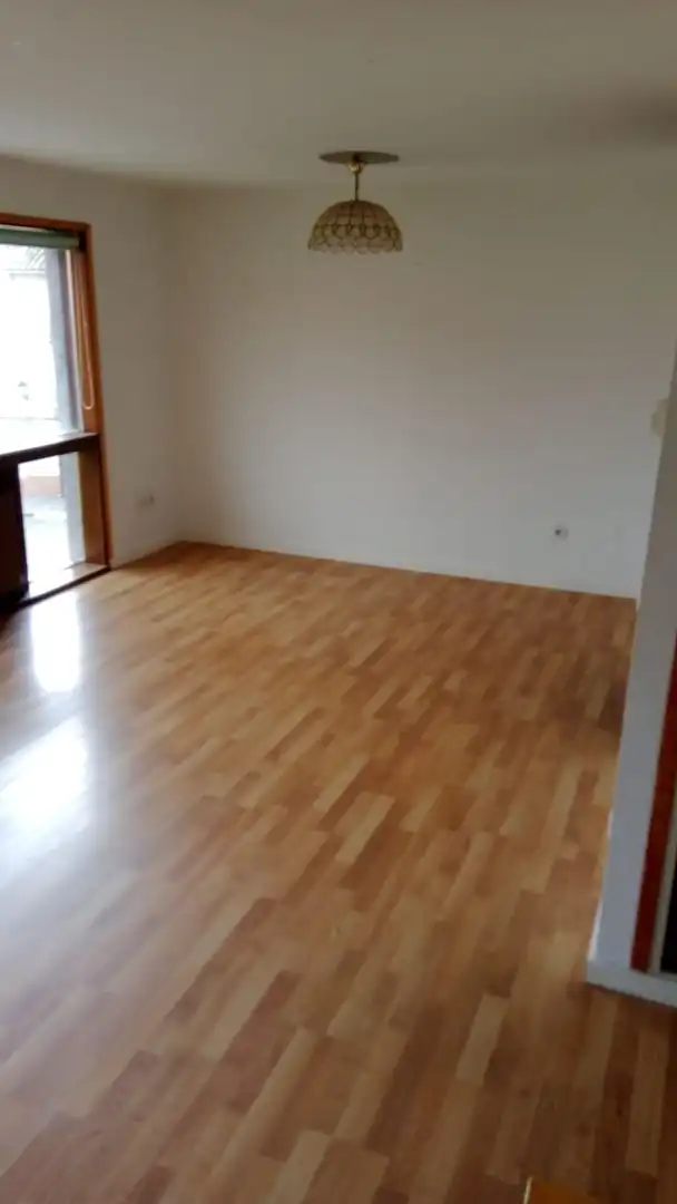 Wohnzimmer von Wohnung zum Verkauf in Estadilla mit Klimaanlage und Heizung