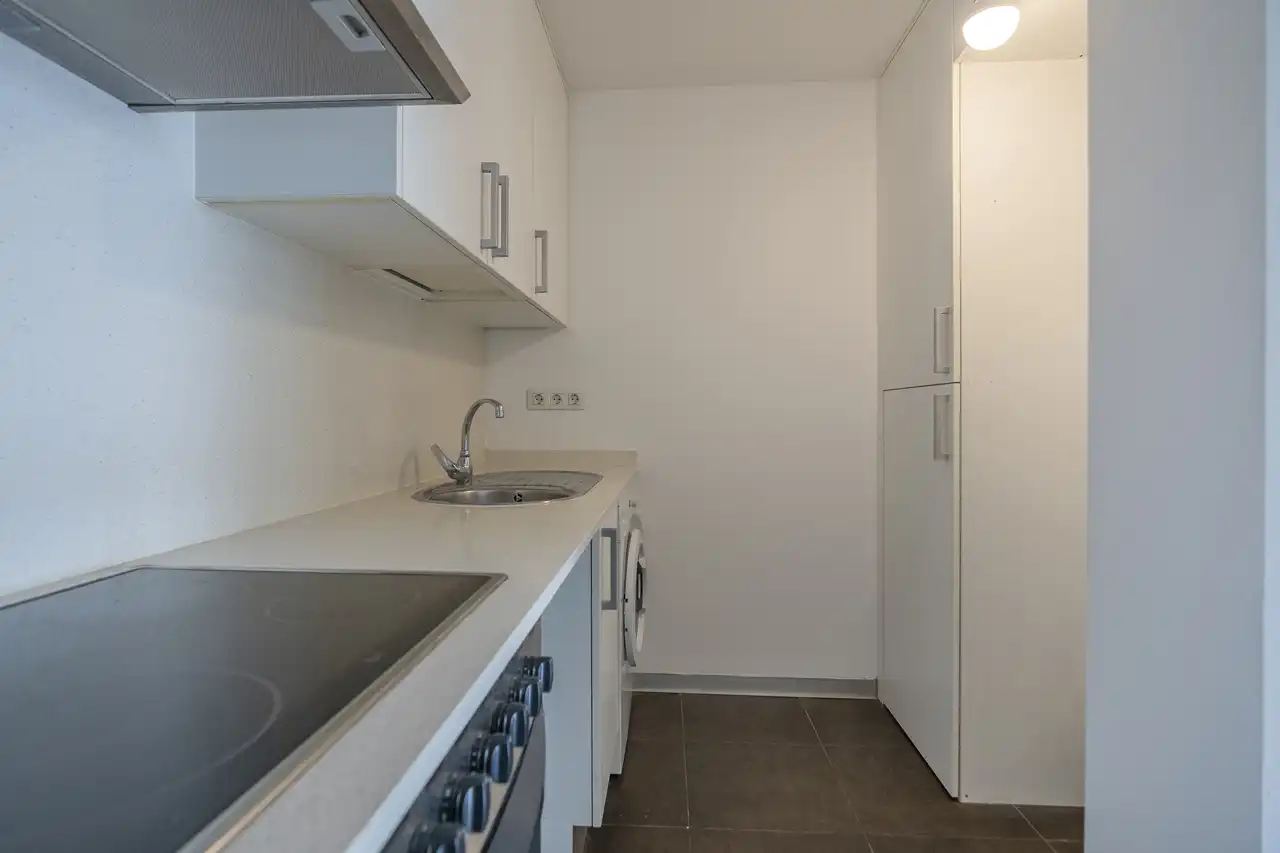 Cuina de Pis en venda en Barcelona amb Aire condicionat, Terrassa i Traster