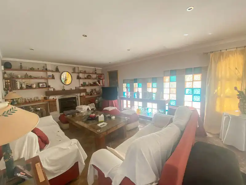 Chalet con piscina en venta en Nueva, imagen 5