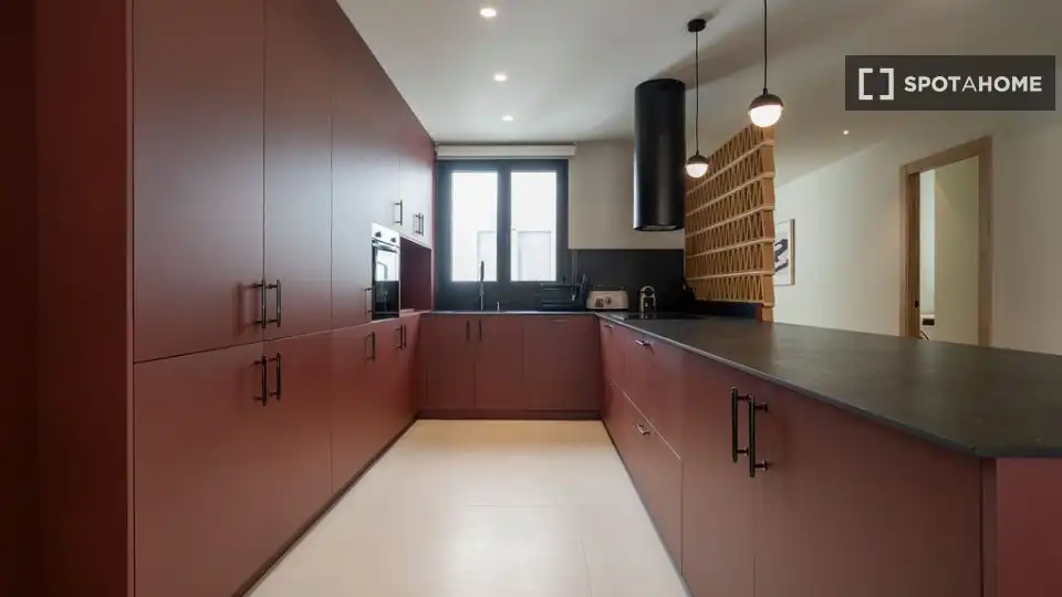 Appartamento con terrazza in affitto a L'Eixample, imagen 6