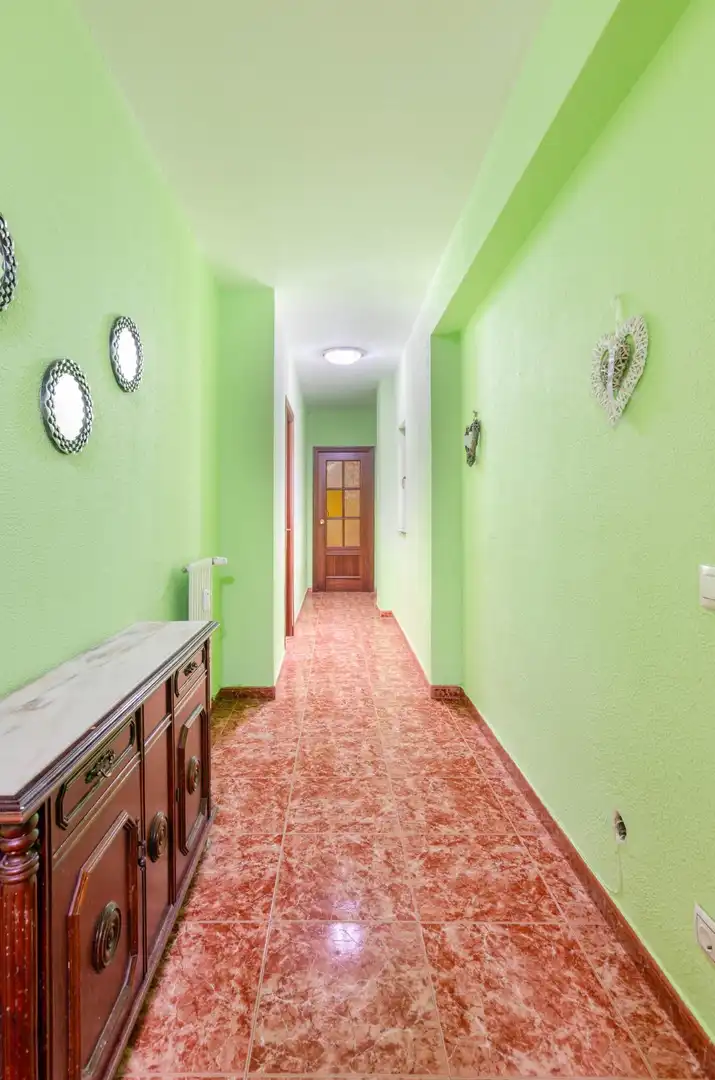 Piso en venta en Oviedo  con Calefacción y Trastero