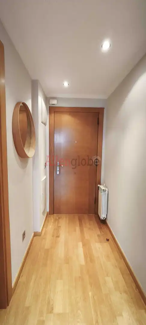 Piso de alquiler en Montecerrao