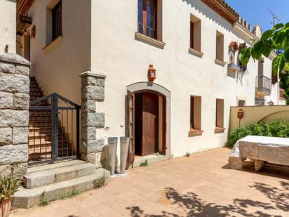 Vista exterior de Finca rústica en venda en Òrrius amb Calefacció, Jardí privat i Terrassa