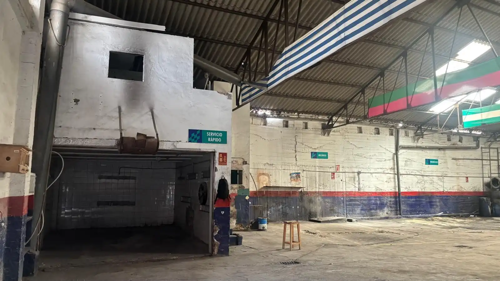 Nau industrial en venda a Roncesvalles