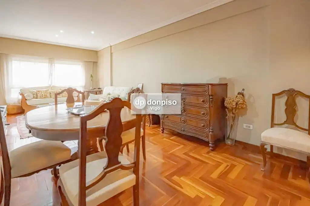 Apartamento en venta en Plaza España - Corte Inglés