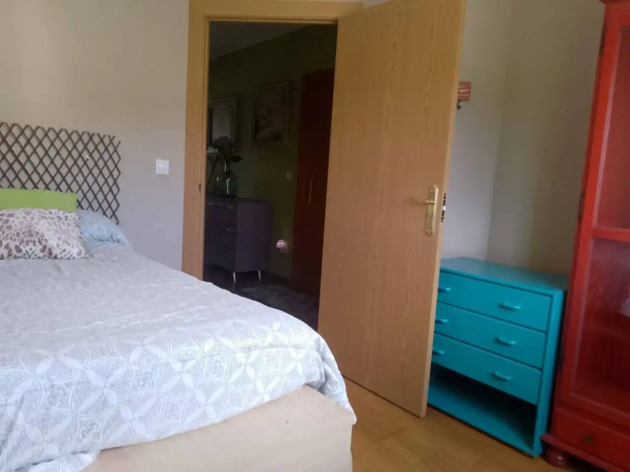 Habitación de Casa adosada en venta en Piélagos con Calefacción, Jardín privado y Terraza