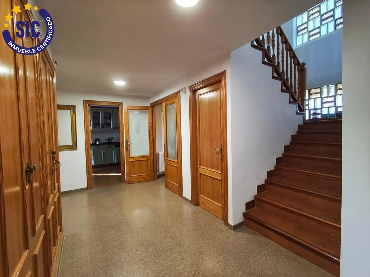Houses for sale in Torrent  with Air Conditioner, Heating and Private garden