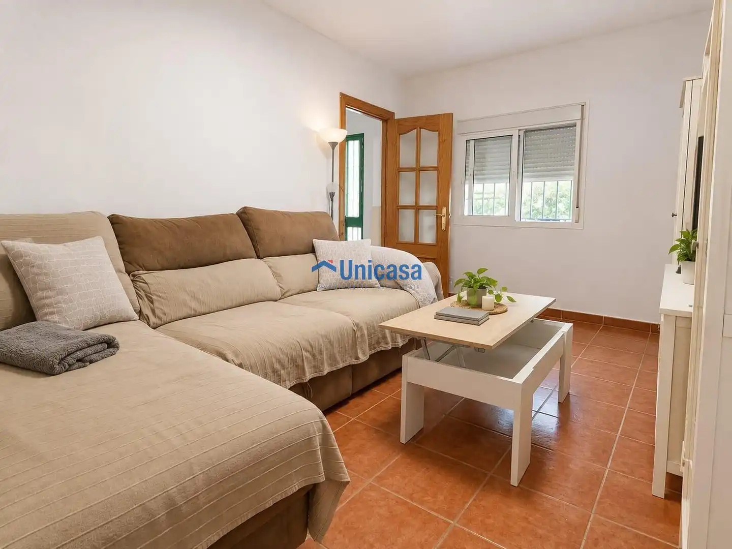 Casa aparellada amb jardí en venda a Puerto de la Torre - Atabal, imagen 37
